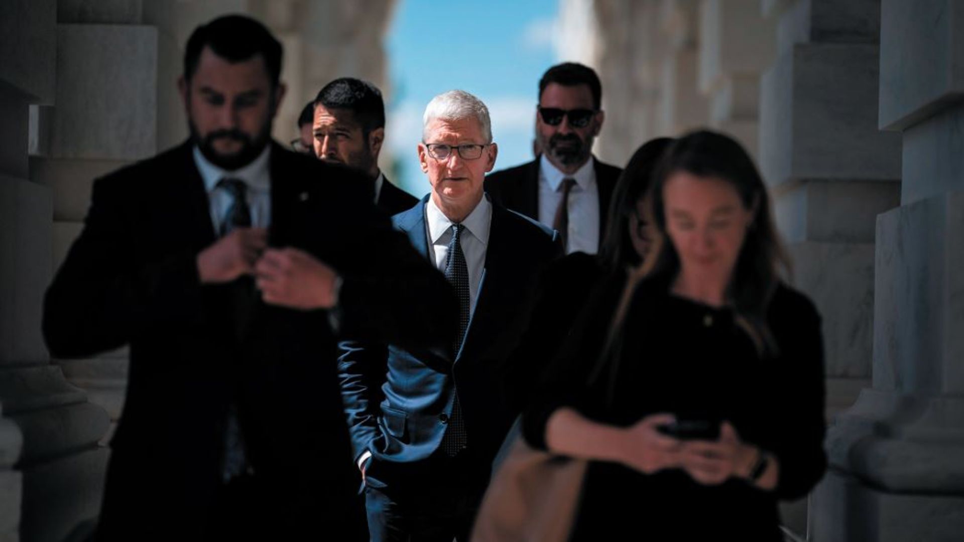 Tim Cook’un Veliahdı Kim Olacak?