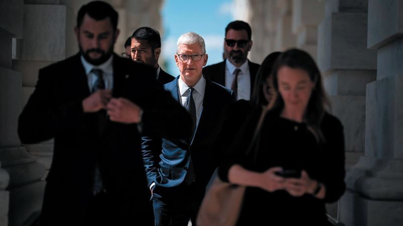 Tim Cook’un Veliahdı Kim Olacak?