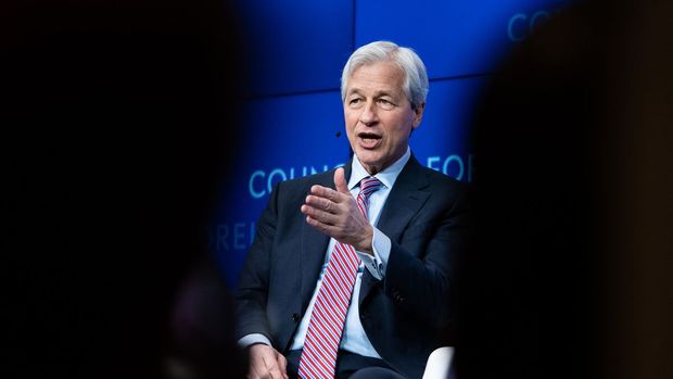 JPMorgan CEO’su Dimon: Önümüzde çok sayıda enflasyonist risk var