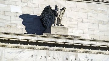 Fed 4 büyük bankanın olası iflas planlarını zayıf buldu