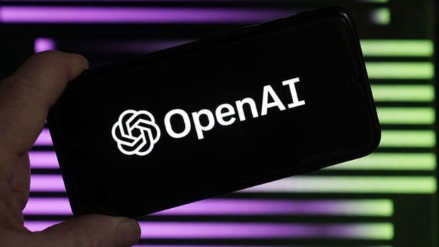 Apple'dan Phil Schiller, OpenAI yönetim kuruluna katılıyor