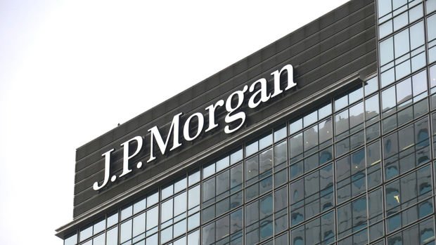 JPMorgan’a göre carry trade çözülmesinin sadece yarısı bitti