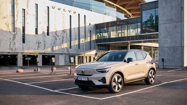 Volvo Türkiye'de sedan model satışına ara veriyor