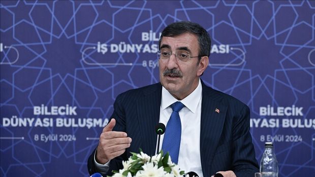 Yılmaz: Bu yılın sonunda 264 milyar dolar ihracat bekliyoruz