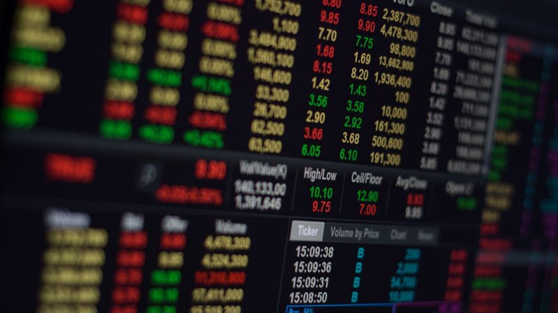 Borsa Yeni Hikâye Peşinde