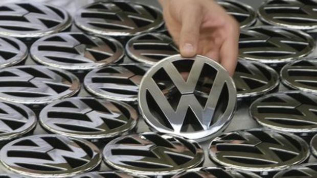 Volkswagen'in araç teslimatlarındaki düşüş sürüyor