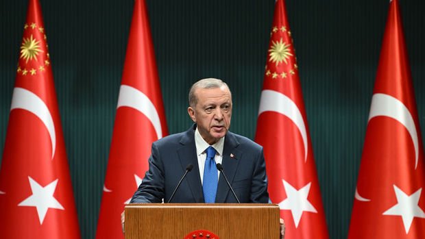 Erdoğan'dan Acemoğlu'na tebrik