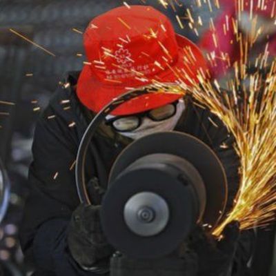 Çin'de Caixin imalat PMI beklentilerin üzerinde