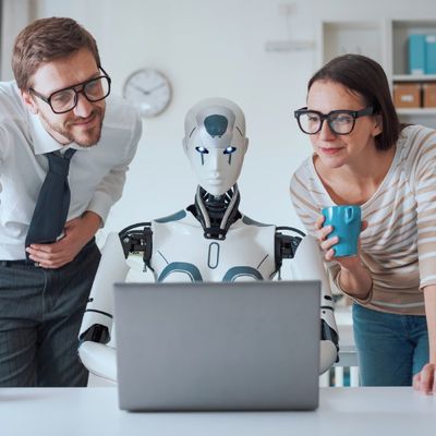 Yapay Zeka ile Mutlu İşyerlerinin Sırrı Ne Olabilir?