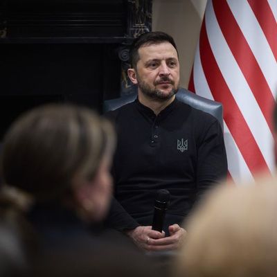 Zelenskiy: Maden anlaşması taraflar hazır olduğunda imzalanacak