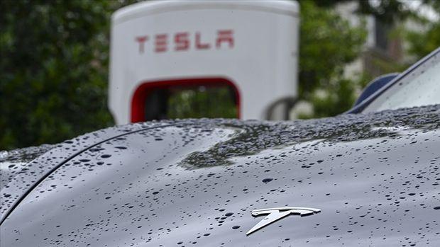 Tesla'nın Almanya'daki 'düşüş ivmesi' sürüyor