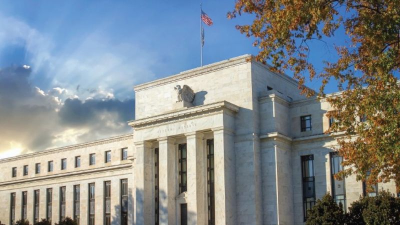 Fed’in Yol Haritası: Enflasyon, Büyüme ve Belirsizlikler