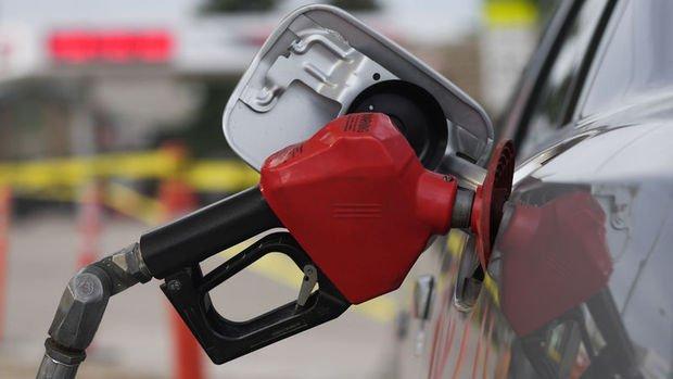 Benzine zam yapıldı