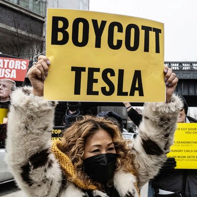 Musk’ın Siyasetinin İlk Kurbanı Tesla Oldu