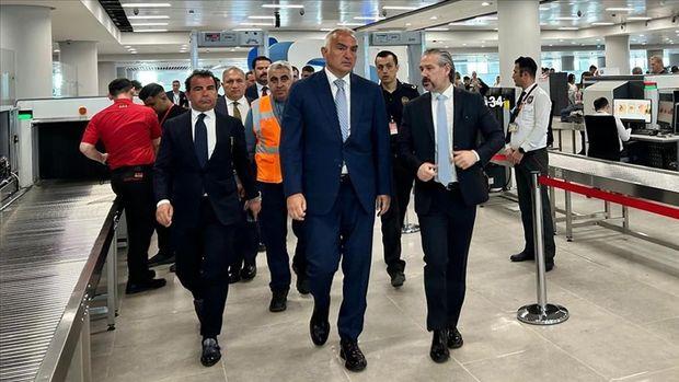 Antalya'da hedef 18 milyon yabancı turist