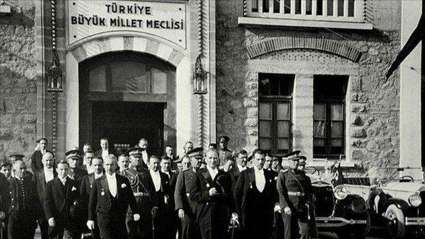 Bugün 23 Nisan!