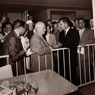 Trump’ın Gümrük Vergileri Gerçek Amerikan Rüyasını Tehdit Ediyor