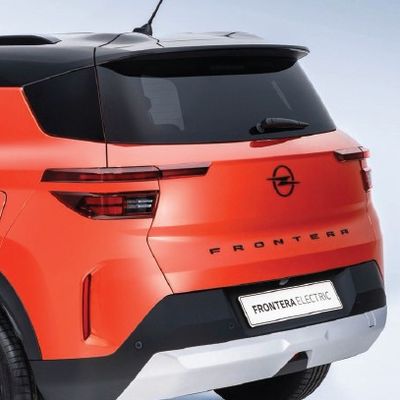 Opel Şimşeği Elektriklendi