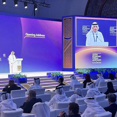 Yeni Dengelerin Eşiğinde: Katar Forumu, ABD Tarifeleri ve Türkiye’yi Bekleyen Dönüşüm