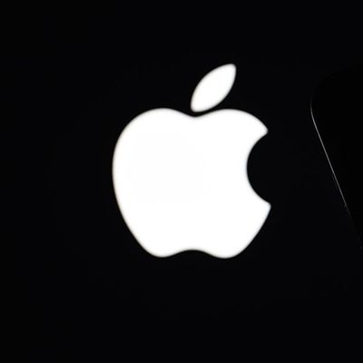 Apple’ın Yapay Zeka İşi Nasıl Bu Kadar Ters Gitti?