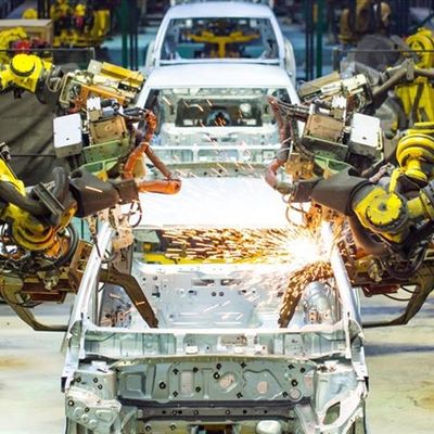 Otomotiv Sektörüyle Birlikte Üretimde Değişen Avrupa, Dönüşüme Ayak Uydurabilecek mi?