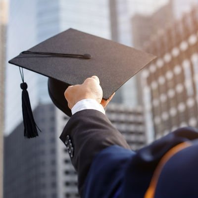 Yeni Mezunlar İçin Zorlu İş Piyasası ABD Ekonomisi’nin Durumunu Gösteriyor