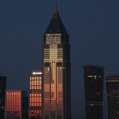 Merkezin Zor Kararı