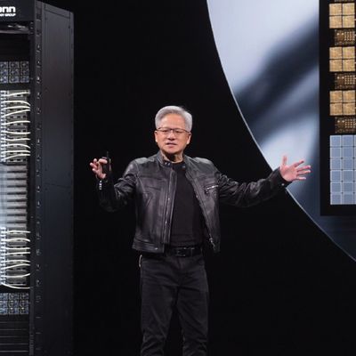 Devrim mi Yeni Bir Balon mu?