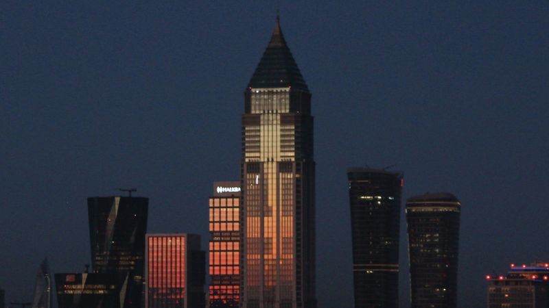 Merkezin Zor Kararı