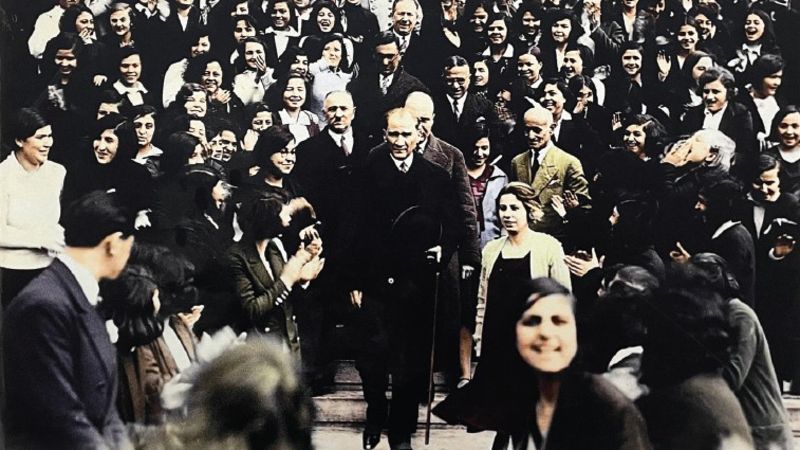 Çok Kutuplu Ekonomi Tartışmalarının Tarihsel Öncülü: 1932 Genoa Konferansı