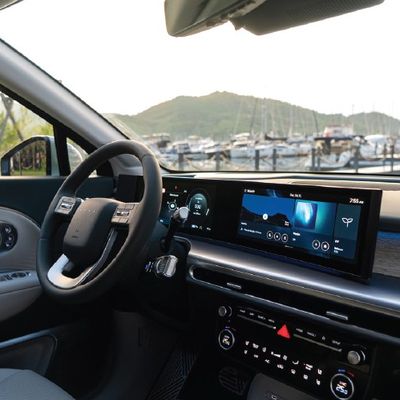 Hyundai IONIQ 9 ile Ev Parkını Güçlendiriyor