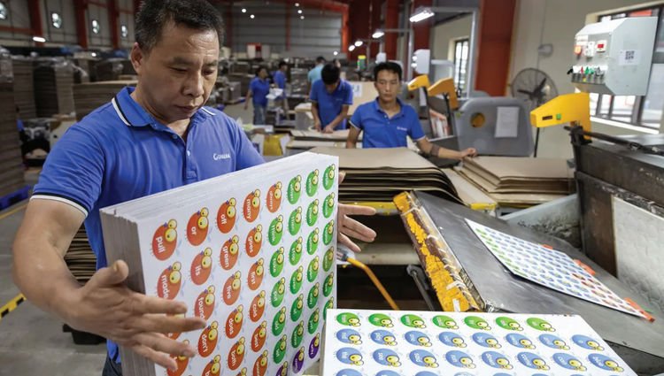 Çin'le Bağları Koparmak Şirketlerin Beklediğinden Daha Zor Olabilir 2025-11-21