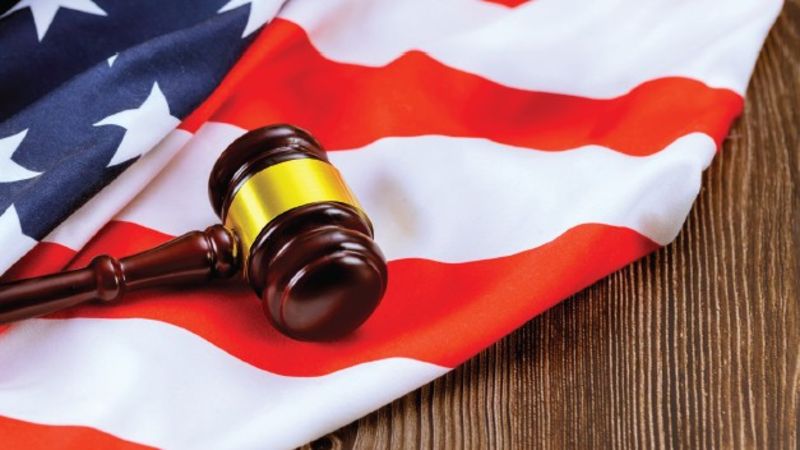 Gece Yarısı Yargıçlarından Hegemonik Çatlağa: Amerikan Hukuk Sisteminin Yükselişi ve Gerileyişi