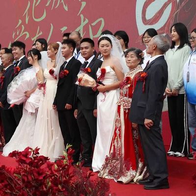 Bir Zamanlar İkinci Çocuğu Yasaklayan Çin Şimdi Doğumu Teşvik Etmeye Çalışıyor