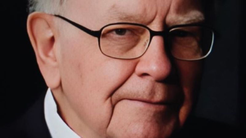 Warren Buffett: Wall Street’in TikTok’suz, Sponsor’suz, Filtre’siz İlk Finfluencer’ı