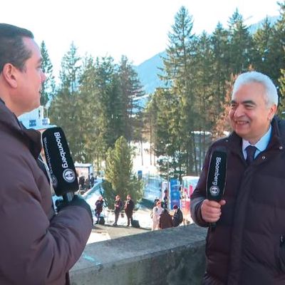 Petrol ve Doğalgazda Arz Fazlası Sürecek