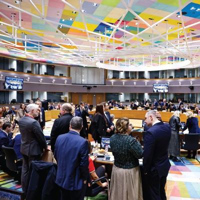 Avrupa Sanayide Yeni Yol Haritasını Çiziyor - 2026-02-20