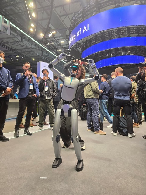 Dünyanın mobil iletişim vitrininde öne çıkan teknolojiler