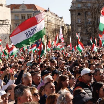 12 Nisan’da Açılacak Sandıklar Yalnızca Macar Halkının Oylarını mı Yansıtacak?