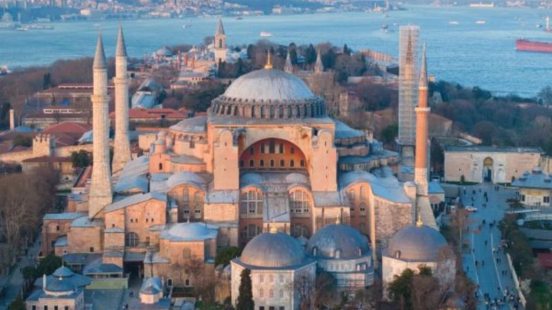 Ayasofya’dan Yerebatan’a İstanbul’un Hafızasında Bir Yolculuk