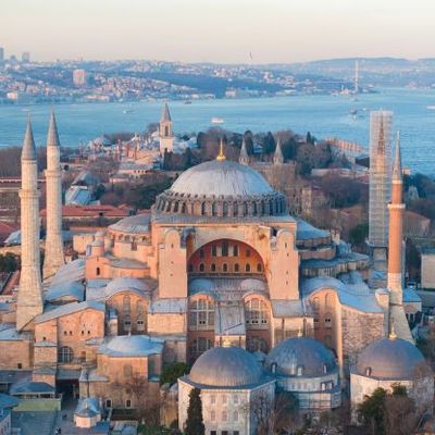Ayasofya’dan Yerebatan’a İstanbul’un Hafızasında Bir Yolculuk
