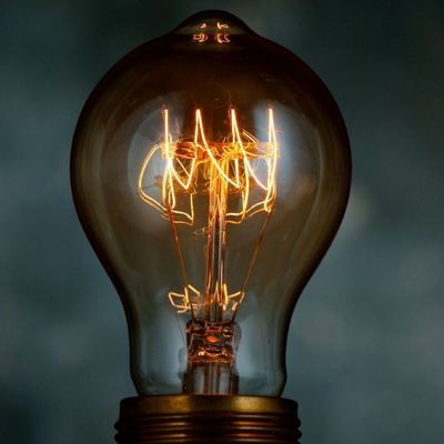Elektriğin Resmi de Riski de Değişti