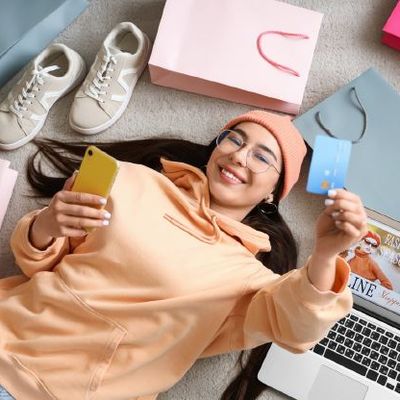 Yeni Tüketiciyi Anlamak: Değerlerin Dönüşümü ve Demografinin Gücü