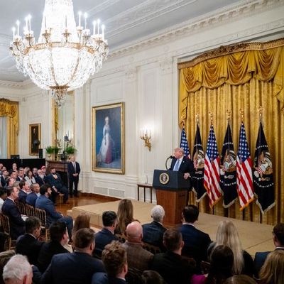 Trump’tan Avrupa Otomotivine Yeni Tarife Hamlesi