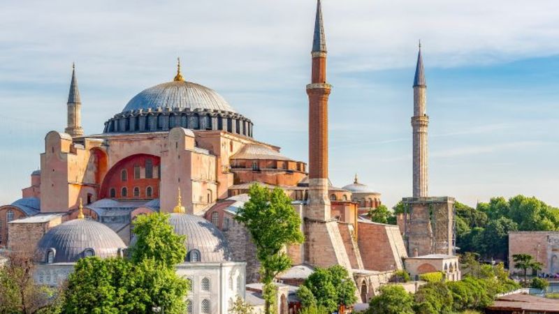 Turizmde Bekle-Gör Dönemi: Şehir Otelleri Alarm Veriyor