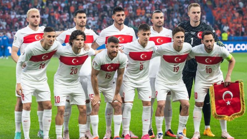 Bir Zamanlar Halkın Oyunu ve Sınıfsız Tribünlerin Coşkusuydu Futbol