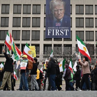 Barışın Bedeli: Tahran’a Nakit, Washington’a Zaman