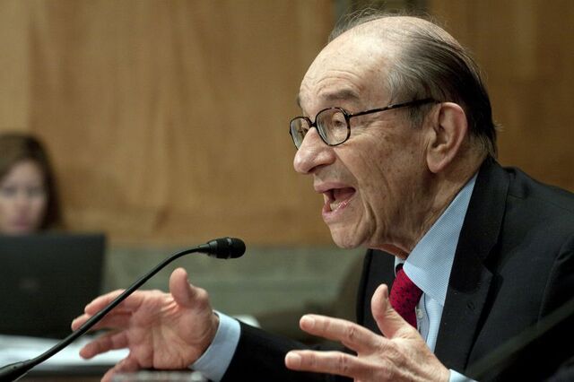 Alan Greenspan'in en çok eleştirilen kararları