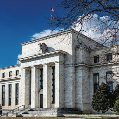 Fed Faizi Sabit Tutuyor, Piyasa Artırıyor