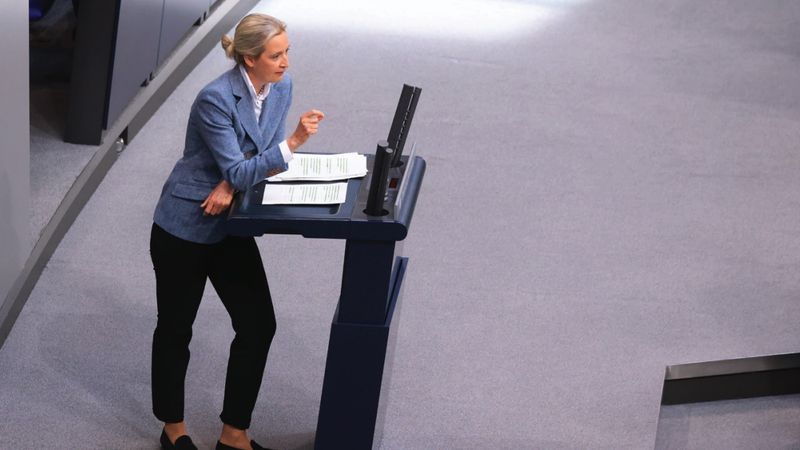 Radikal Sağ Dalga Avrupa’yı Boğar mı?